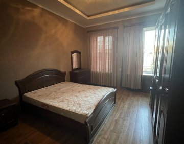 For rent Studio type flat