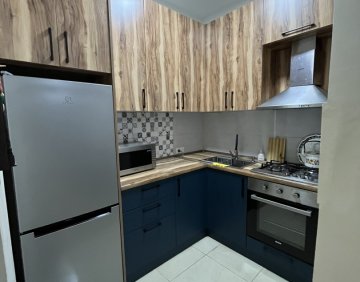 Продается 2 Комнатная квартира
