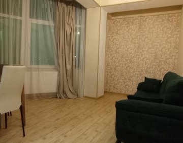 ქირავდება 3 ოთახიანი ბინა