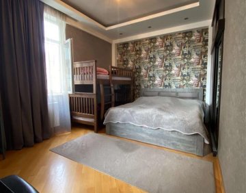 For rent 4 room flat