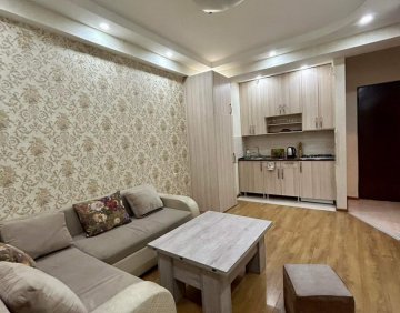 Сдаётся 2 Комнатная квартира