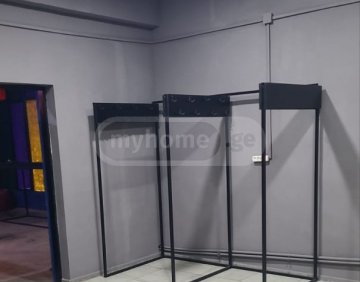 For rent 200 m² house
