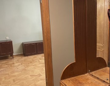 ქირავდება 4 ოთახიანი ბინა