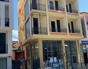 Продается 3 Комнатная квартира