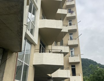 იყიდება სტუდიოს ტიპის ბინა